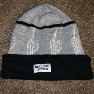 Deadline beanie